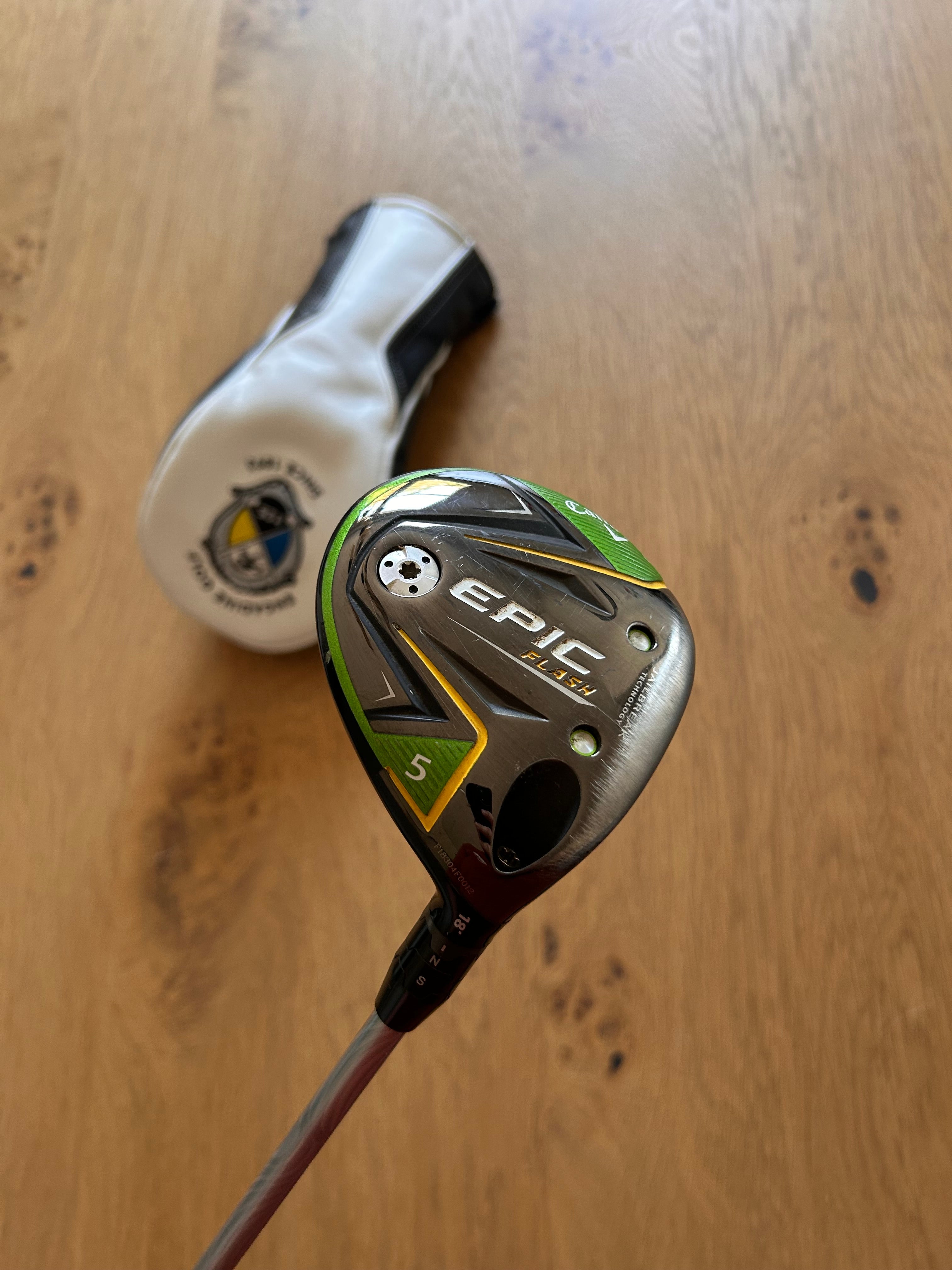 Epic Flash 5 Fairwayholz 18° | gut