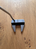 Odyssey Works Versa 7 Tank Putter 35" | gut