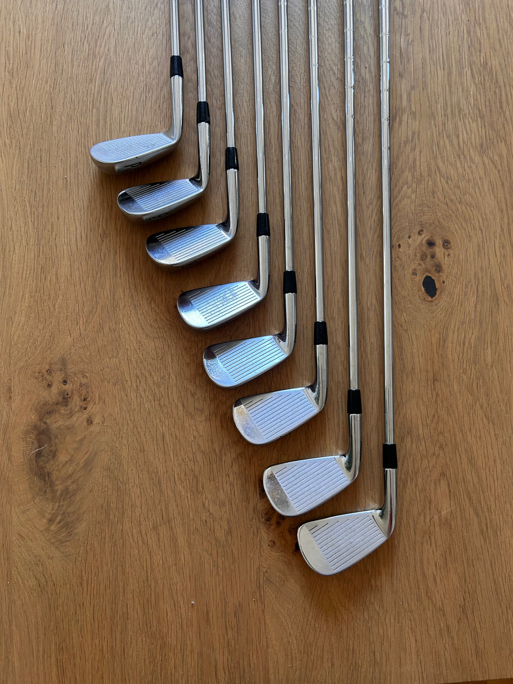 Titleist AP2 710 Forged Eisensatz (3–PW) | gut